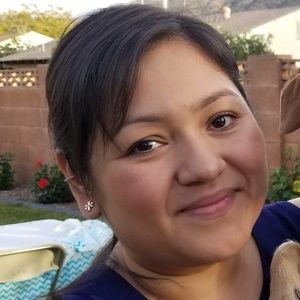 Meet your Posher, Mayra